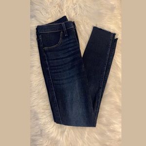 Abercrombie Ultra High Rise Jean Legging